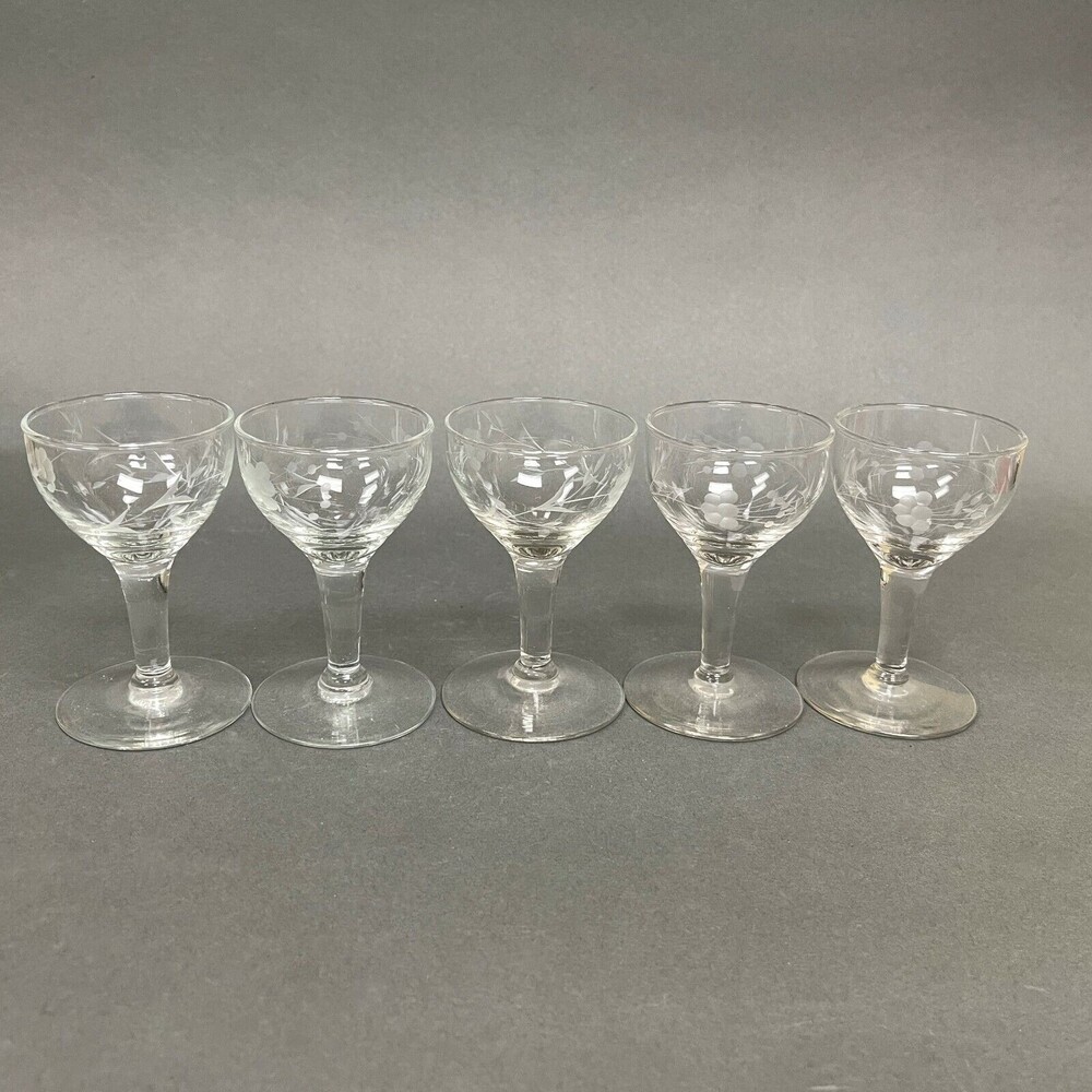 Wine Cordial Glasses Clear Glass Etched Flowers Stemmed 3 7/8"‎ High Lot of 5